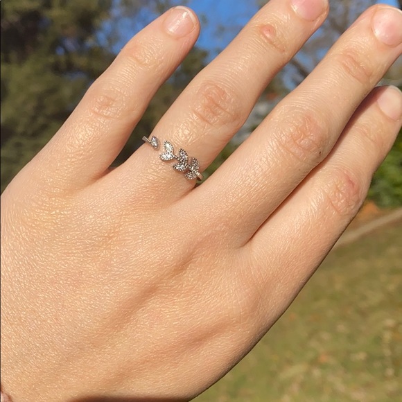 Minimalist Silver Open Adjustable Ring Knuckle - Picture 6 of 6